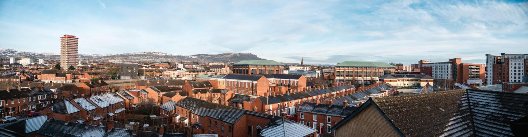 3 Bedroom Central Apartment In Belfast City Centre Экстерьер фото