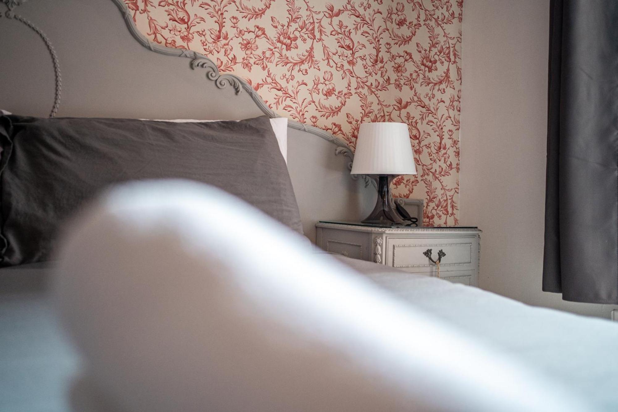 3 Bedroom Central Apartment In Belfast City Centre Экстерьер фото