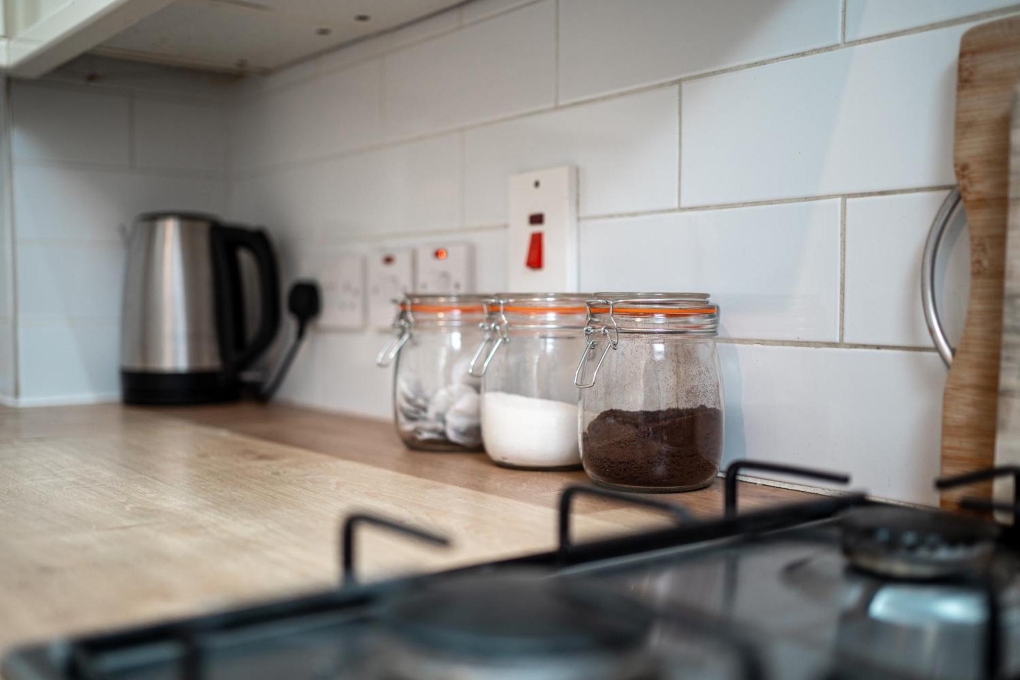 3 Bedroom Central Apartment In Belfast City Centre Экстерьер фото